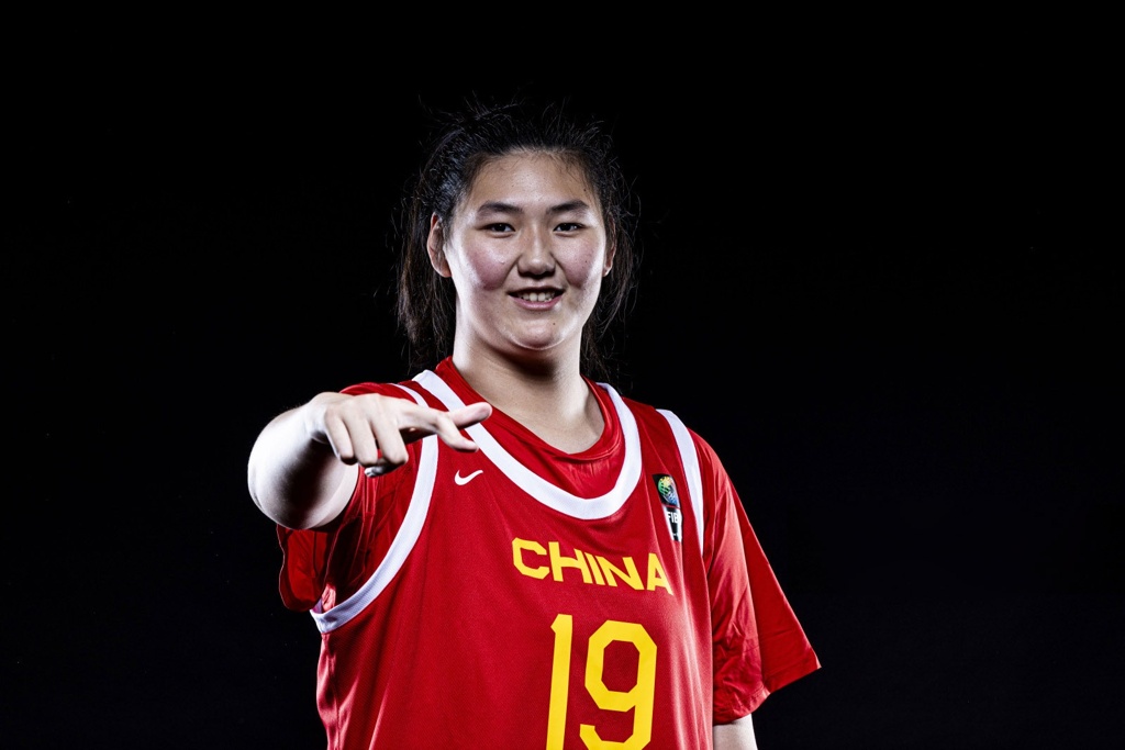 媒体人：张子宇威慑力打出来了 女篮执行力很强 亚洲杯成绩有保障